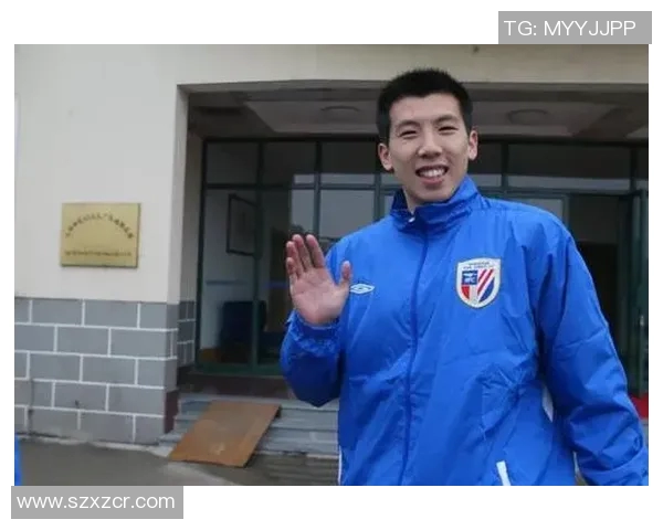 吴伟专访：从青涩少年到足球明星的成长之路回顾